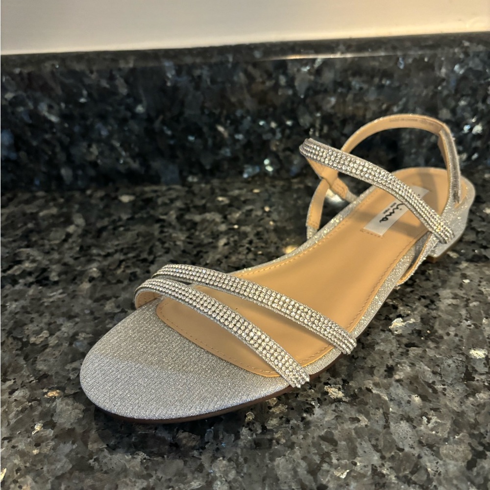 Brand New Nina Low Heel